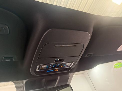 Used 2024 Ford F150 Platinum image 86