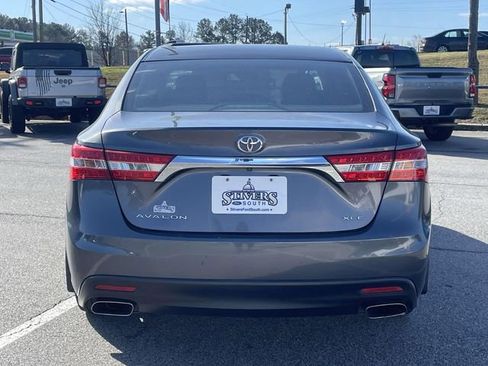 Used 2014 Toyota Avalon XLE image 4