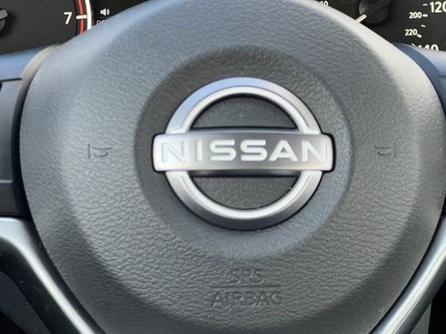 Certified 2025 Nissan Altima 2.5 SV FWD image 5