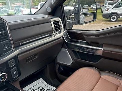 New 2025 Ford F250 King Ranch w/ Chrome Package AWD/4WD image 28