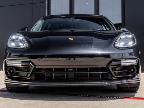 Certified 2023 Porsche Panamera 4S AWD/4WD image 8
