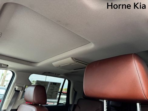 Used 2015 Chevrolet Tahoe LTZ image 25