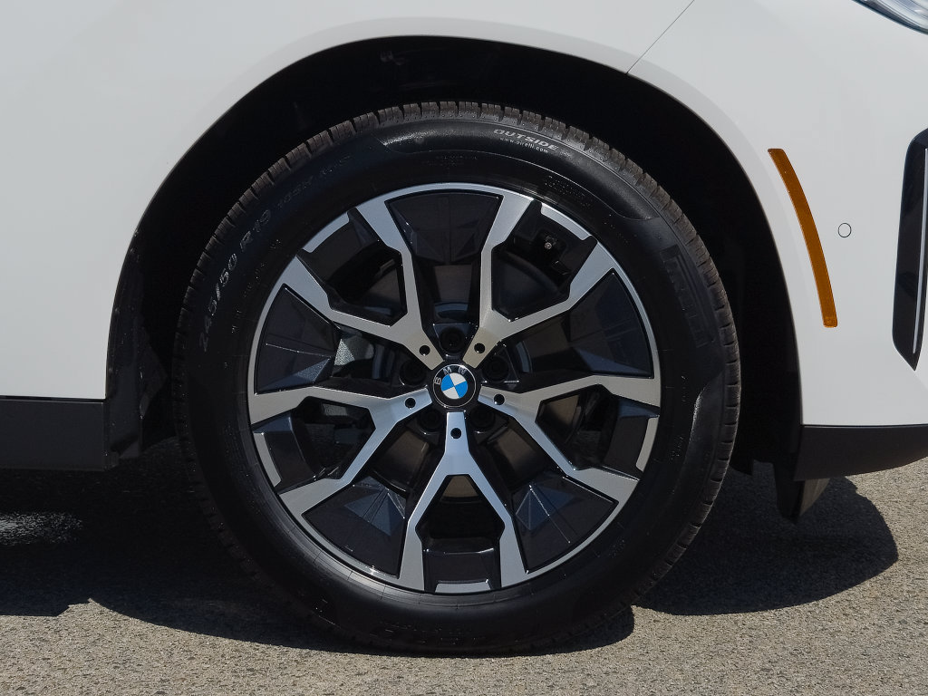 New 2026 BMW X3 xDrive30i w/ Convenience Package AWD/4WD image 7