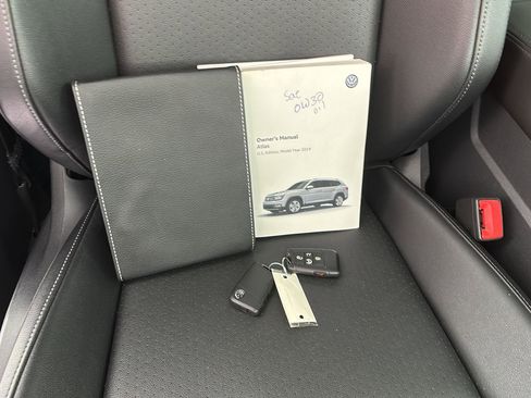 Used 2019 Volkswagen Atlas SEL AWD/4WD image 22