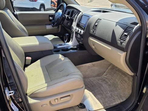 Used 2008 Toyota Sequoia Platinum RWD image 8