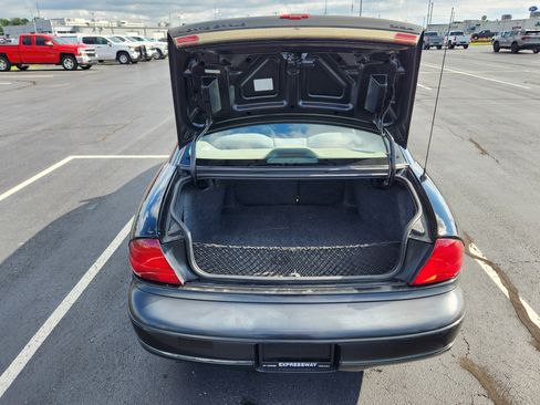 Used 1995 Chevrolet Monte Carlo Z34 image 10