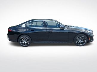 New 2027 BMW 530i xDrive AWD/4WD video 2