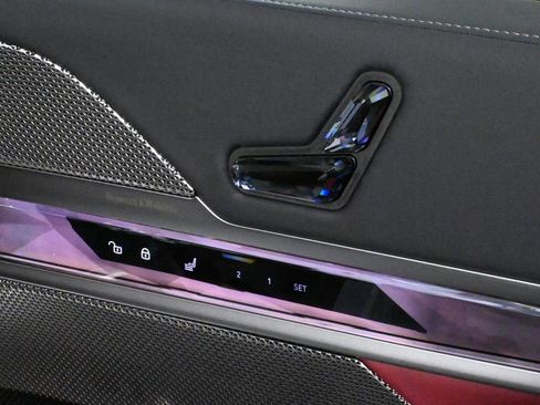 New 2025 BMW 740i xDrive image 36