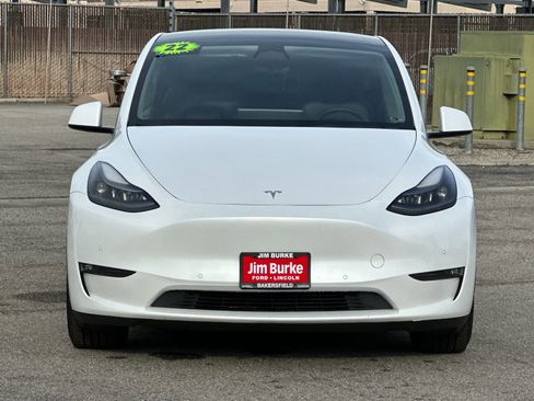 Used 2022 Tesla Model Y Performance image 9