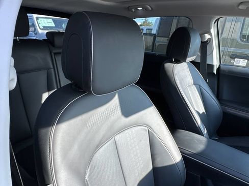 Used 2024 Hyundai Ioniq 5 Limited RWD image 16
