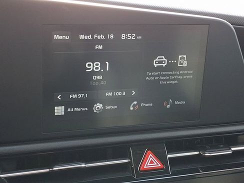 Certified 2023 Kia Niro LX image 18