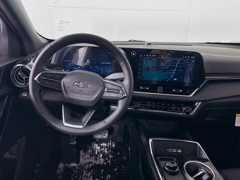 New 2026 Chevrolet Equinox LT w/ Convenience Package II image 23