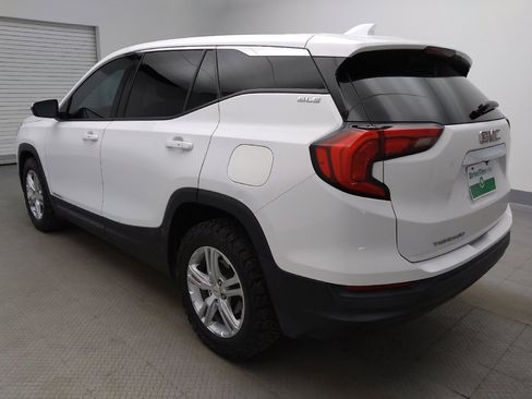 Used 2020 GMC Terrain SLE FWD image 3