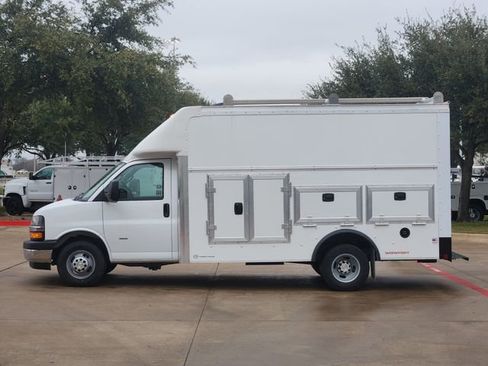 New 2025 Chevrolet Express 3500 w/ Power Convenience Package RWD image 11