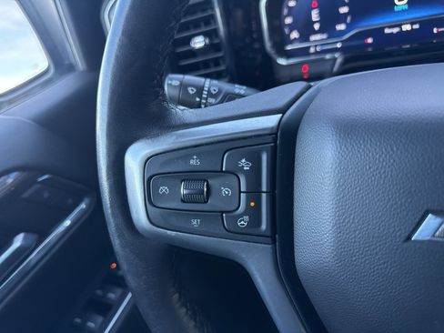 Used 2022 Chevrolet Silverado 1500 LT Trail Boss image 31