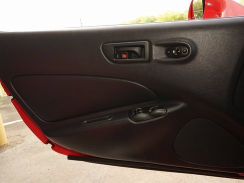 Used 1999 Plymouth Prowler image 19