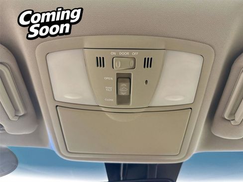 Used 2011 Nissan Murano LE image 22