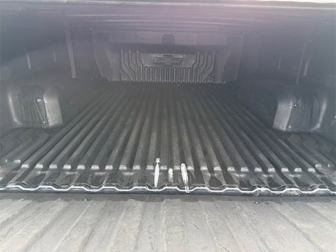 Used 2020 Chevrolet Silverado 1500 LT w/ All-Star Edition image 25