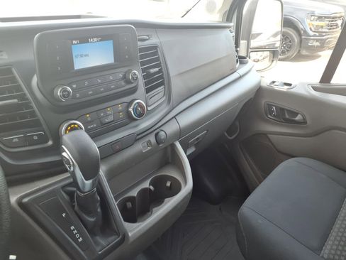 Used 2024 Ford Transit 250 Low Roof w/ Exterior Upgrade Package image 30