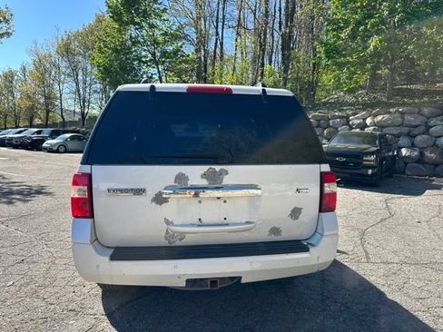 Used 2012 Ford Expedition Limited AWD/4WD image 4
