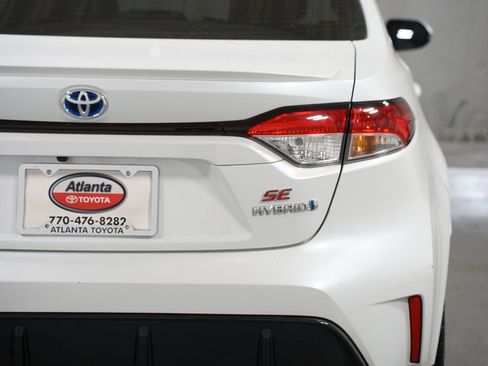 Used 2024 Toyota Corolla SE image 10