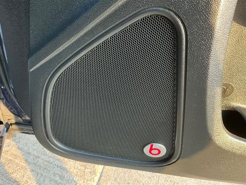 Used 2016 Dodge Charger SXT w/ AWD Premium Group image 36