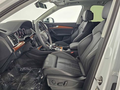 Used 2023 Audi Q5 e Premium Plus w/ Premium Plus Package image 20