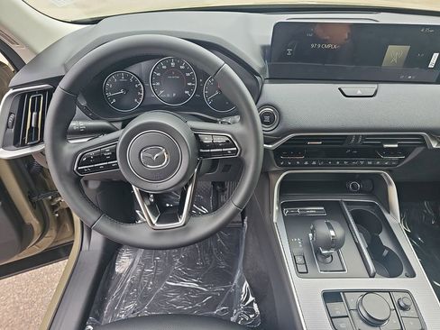 New 2026 MAZDA CX-70 3.3 Turbo w/ Preferred Package AWD/4WD image 17