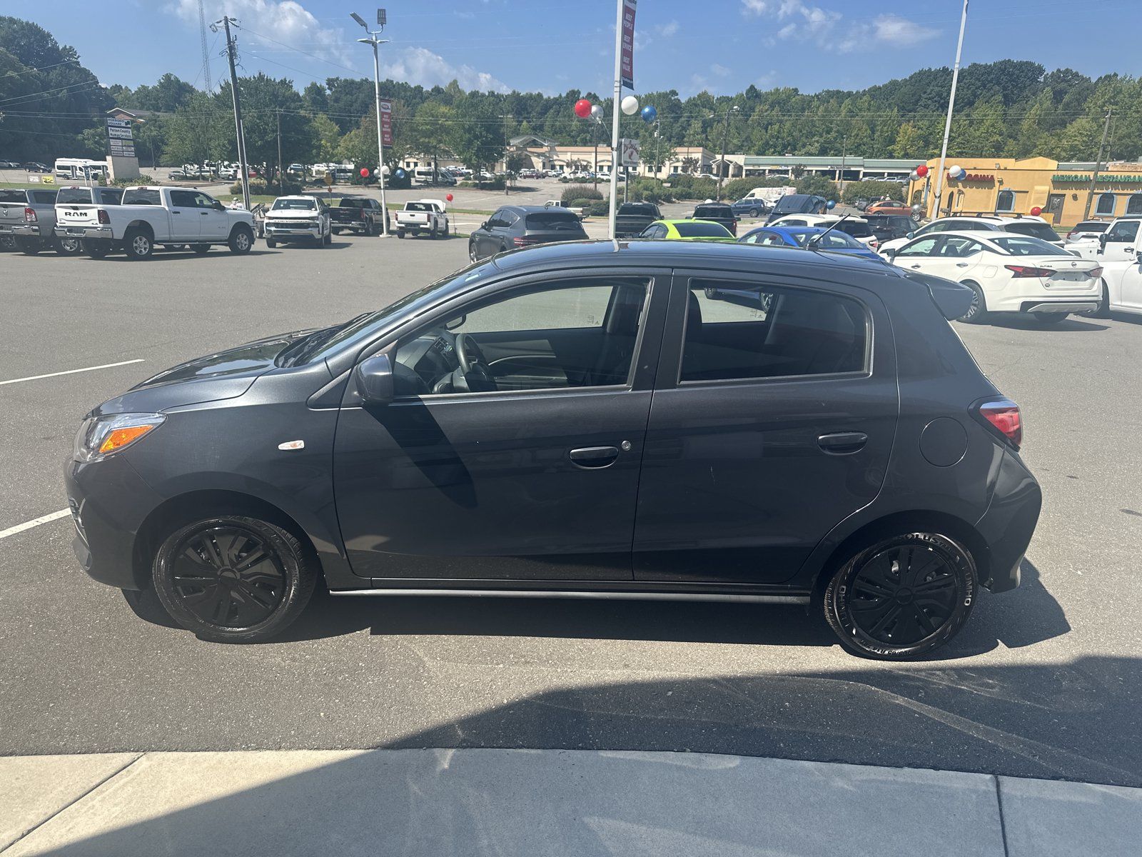 Used 2024 Mitsubishi Mirage ES FWD image 5