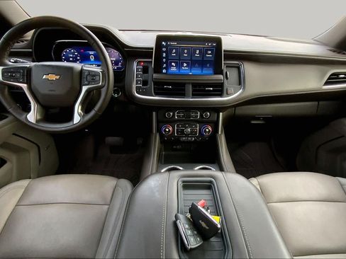 Used 2023 Chevrolet Tahoe LT w/ Luxury Package RWD image 15