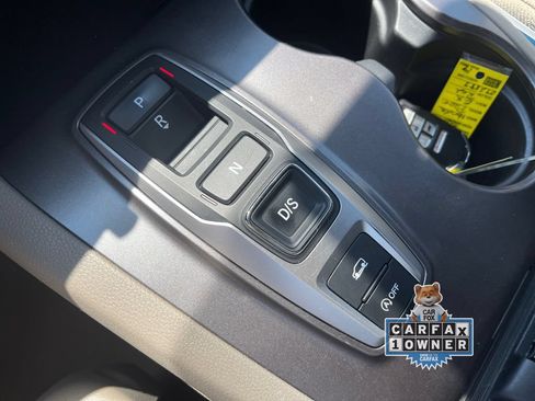 Used 2021 Honda Pilot EX image 32