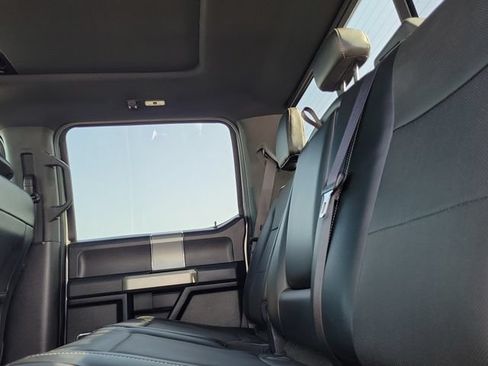 Used 2015 Ford F150 Lariat RWD image 8