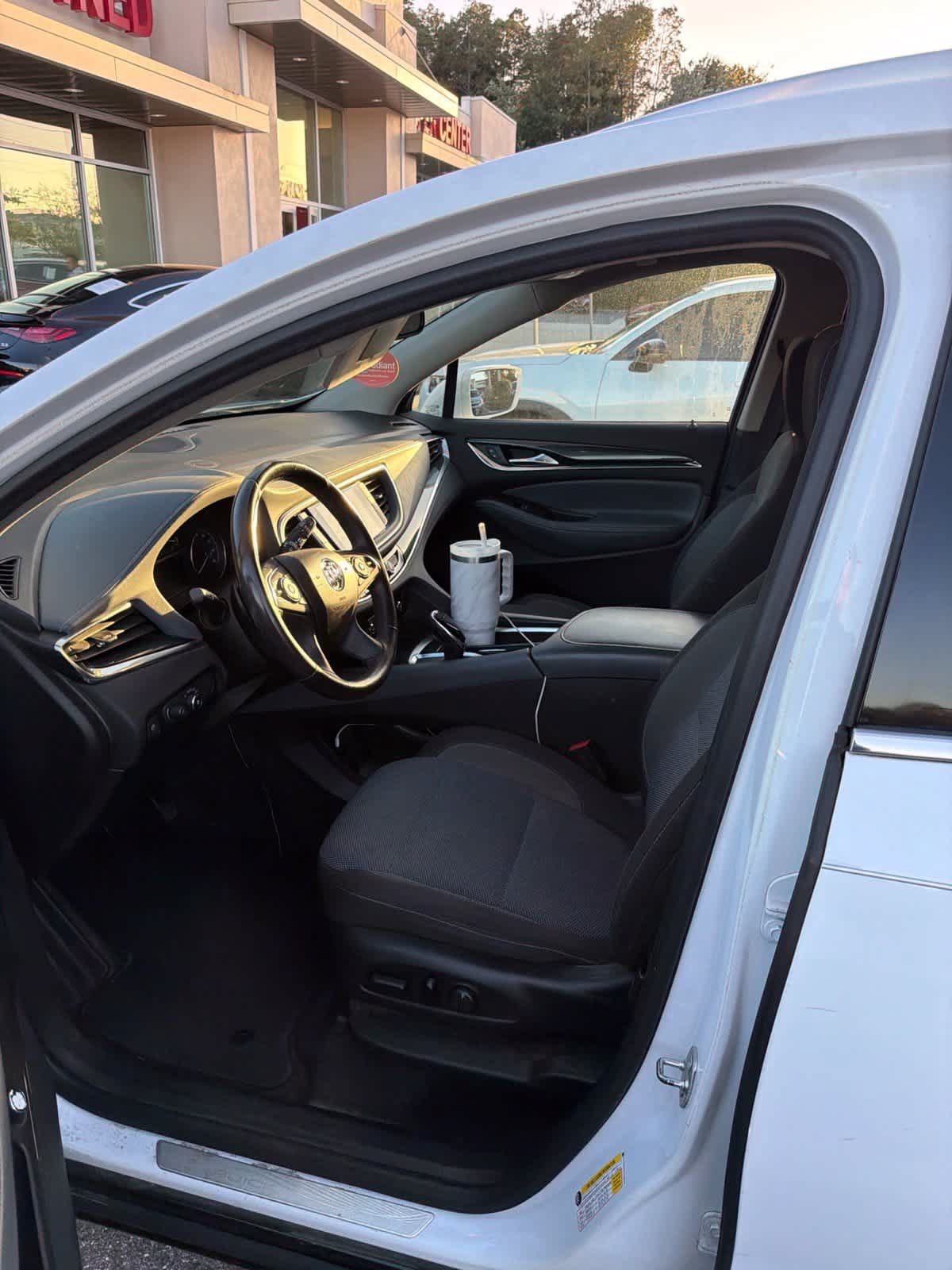 Used 2018 Buick Enclave FWD image 21