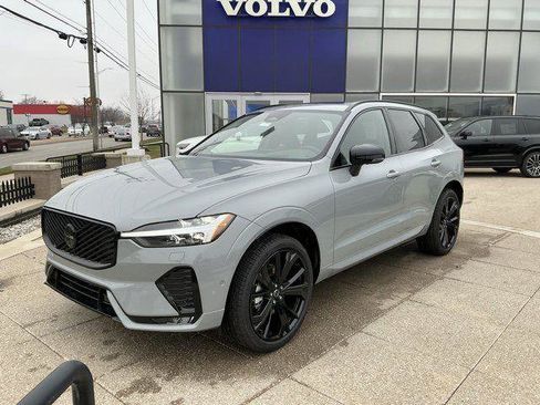 New 2026 Volvo XC60 B5 Ultra w/ Climate Package AWD/4WD image 2