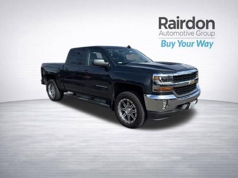 Used 2018 Chevrolet Silverado 1500 LT w/ All Star Edition AWD/4WD image 1