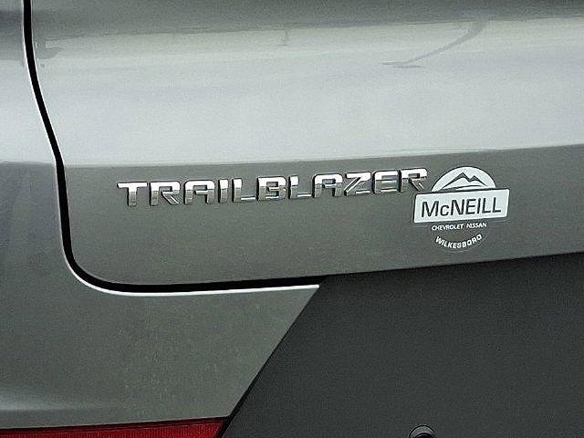 Used 2026 Chevrolet TrailBlazer LT w/ Convenience Package FWD image 14