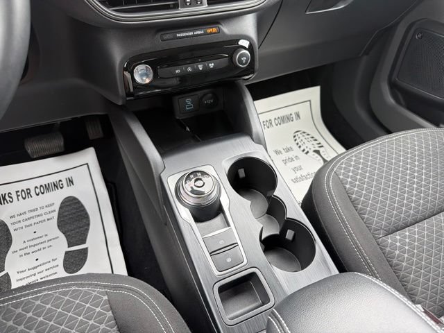 Used 2023 Ford Escape Active w/ Tech Pack #2 AWD/4WD image 35