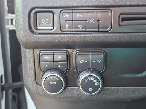 Used 2023 Chevrolet Tahoe RST w/ Luxury Package AWD/4WD image 39