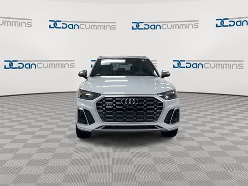 Used 2022 Audi SQ5 Premium Plus w/ Premium Plus Package image 3