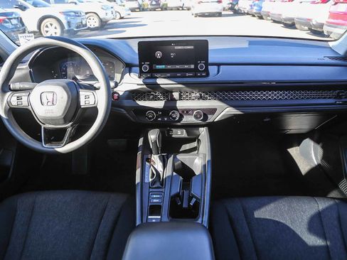 Certified 2023 Honda Accord LX image 11