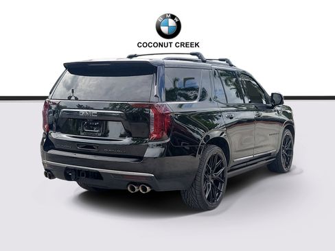 Used 2024 GMC Yukon Denali Ultimate AWD/4WD image 4