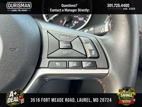 Used 2023 Nissan Sentra SR w/ Midnight Edition Package FWD image 23