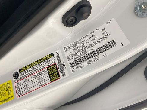 Certified 2025 Toyota Sequoia SR5 image 32