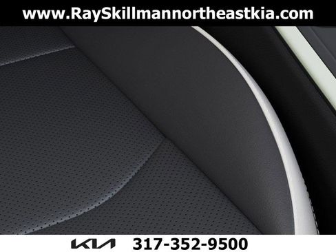 New 2025 Kia K4 GT-Line w/ GT-Line Premium Package FWD image 24