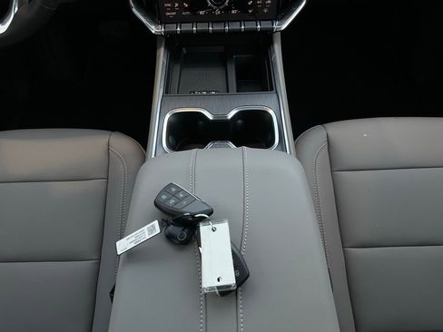 New 2026 GMC Acadia Elevation w/ Black Edition image 21