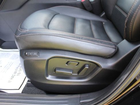 Used 2023 MAZDA CX-5 AWD 2.5 S w/ Premium Package image 19