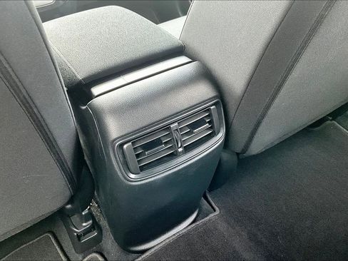 Used 2022 Honda CR-V Special Edition image 11