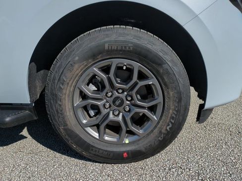 New 2025 Ford Expedition Active image 11