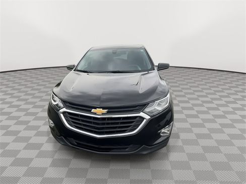 Used 2018 Chevrolet Equinox LT image 3