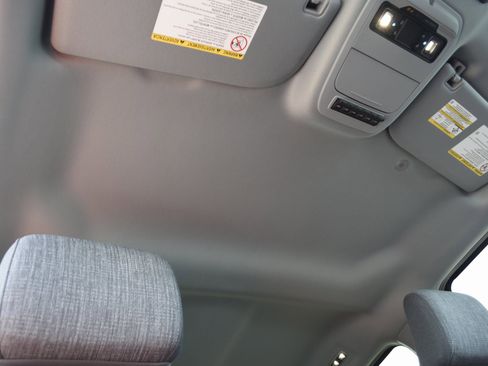 Certified 2024 Ford F350 XLT w/ FX4 Off-Road Package image 24